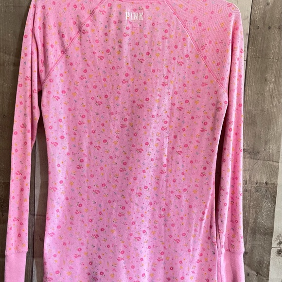EUC VICTORIA SECRET PINK WAFFLE KNIT TOP - Picture 4 of 6